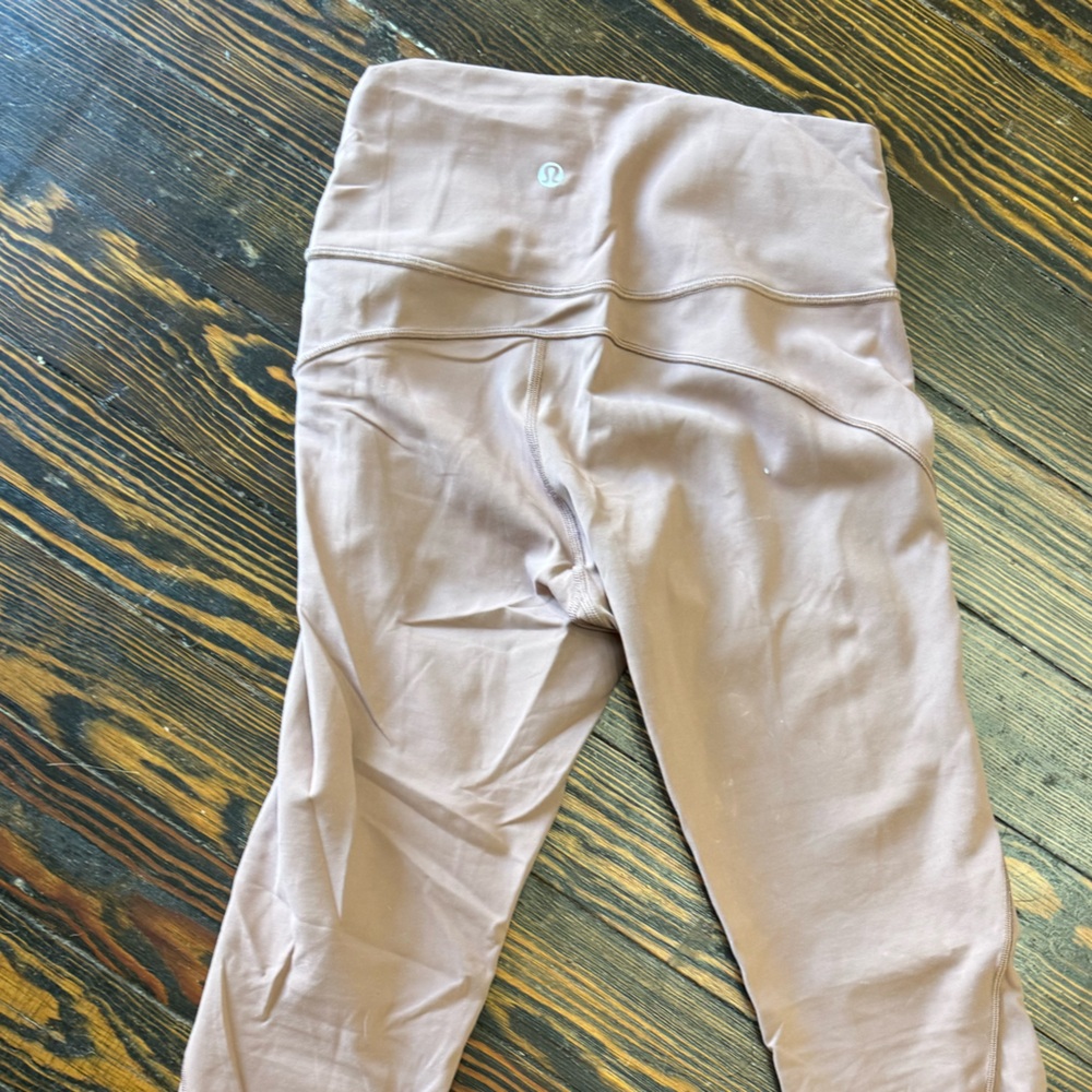 Muted pink lulu leggings size 4